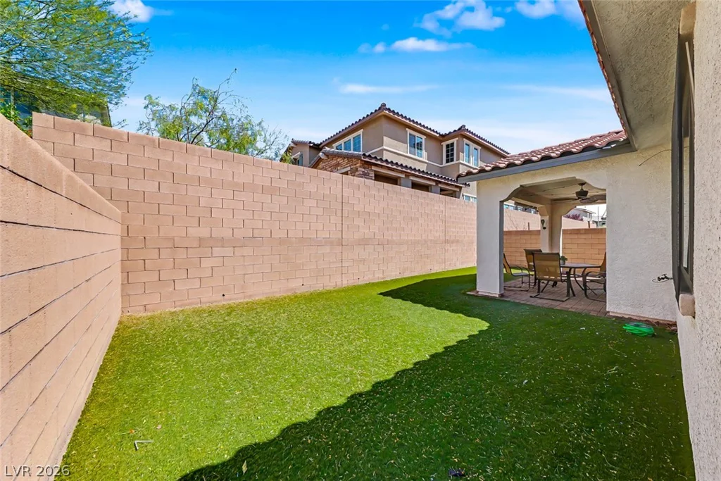 568 Our Heritage, Henderson, NV 89011
