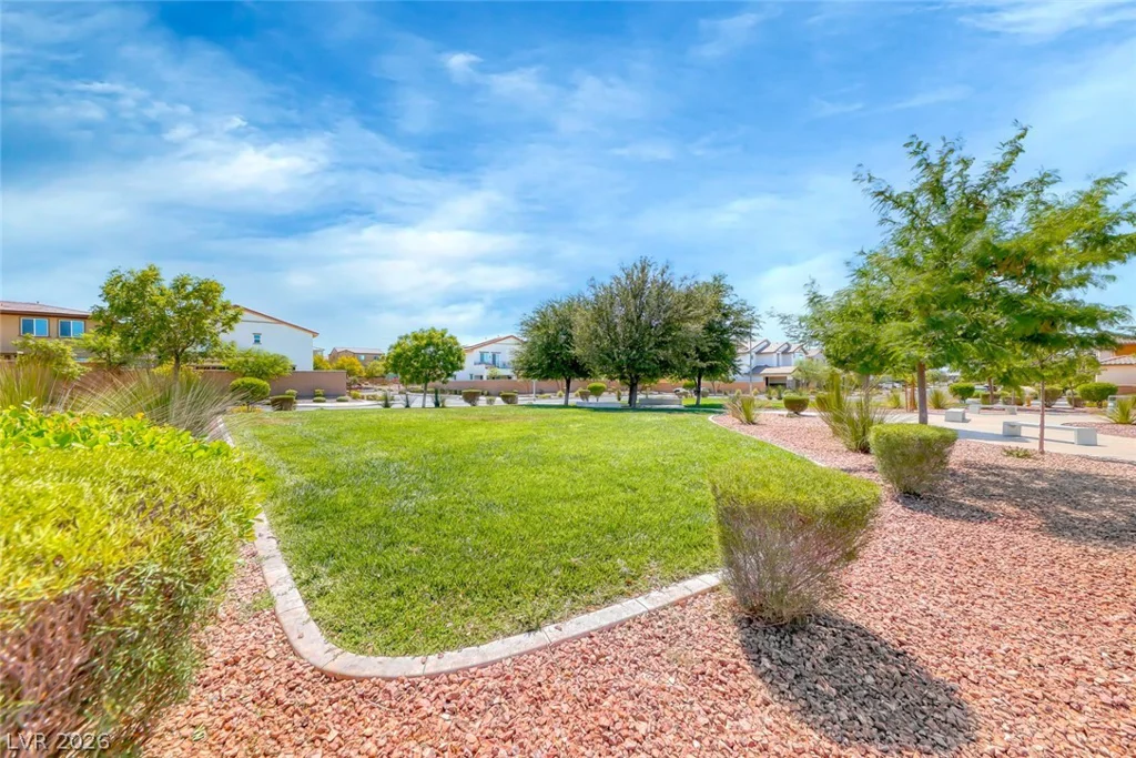 568 Our Heritage, Henderson, NV 89011