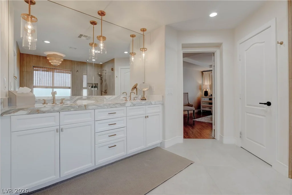 8584 Myrtle Flag, Las Vegas, NV 89178