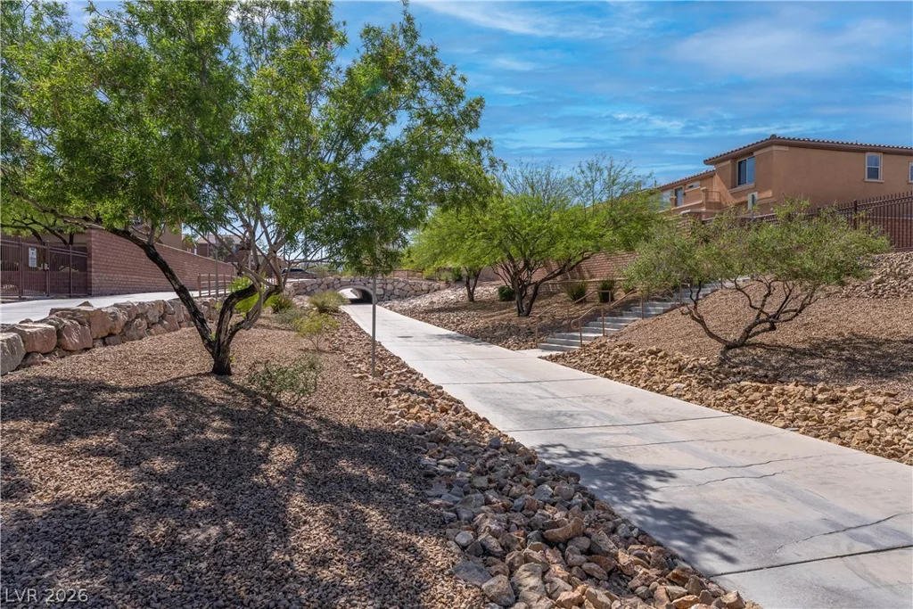 8584 Myrtle Flag, Las Vegas, NV 89178