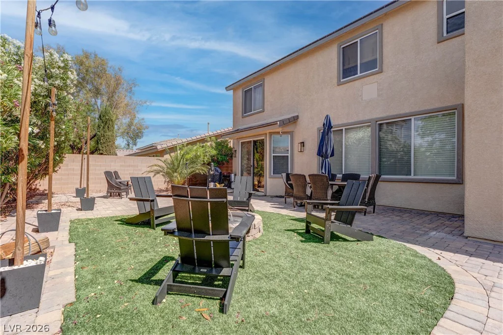 8584 Myrtle Flag, Las Vegas, NV 89178