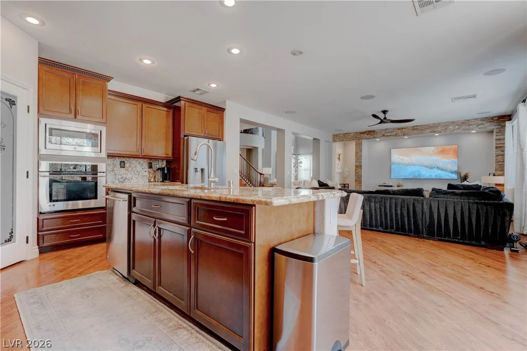8584 Myrtle Flag, Las Vegas, NV 89178