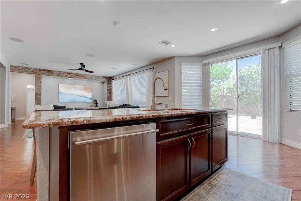 8584 Myrtle Flag, Las Vegas, NV 89178