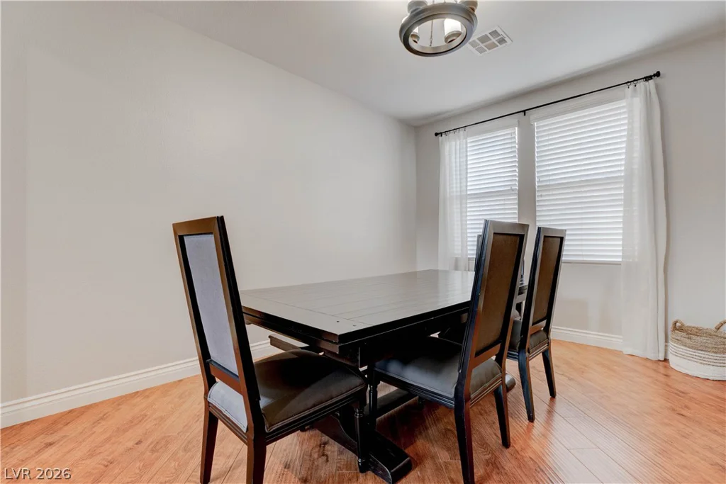 8584 Myrtle Flag, Las Vegas, NV 89178