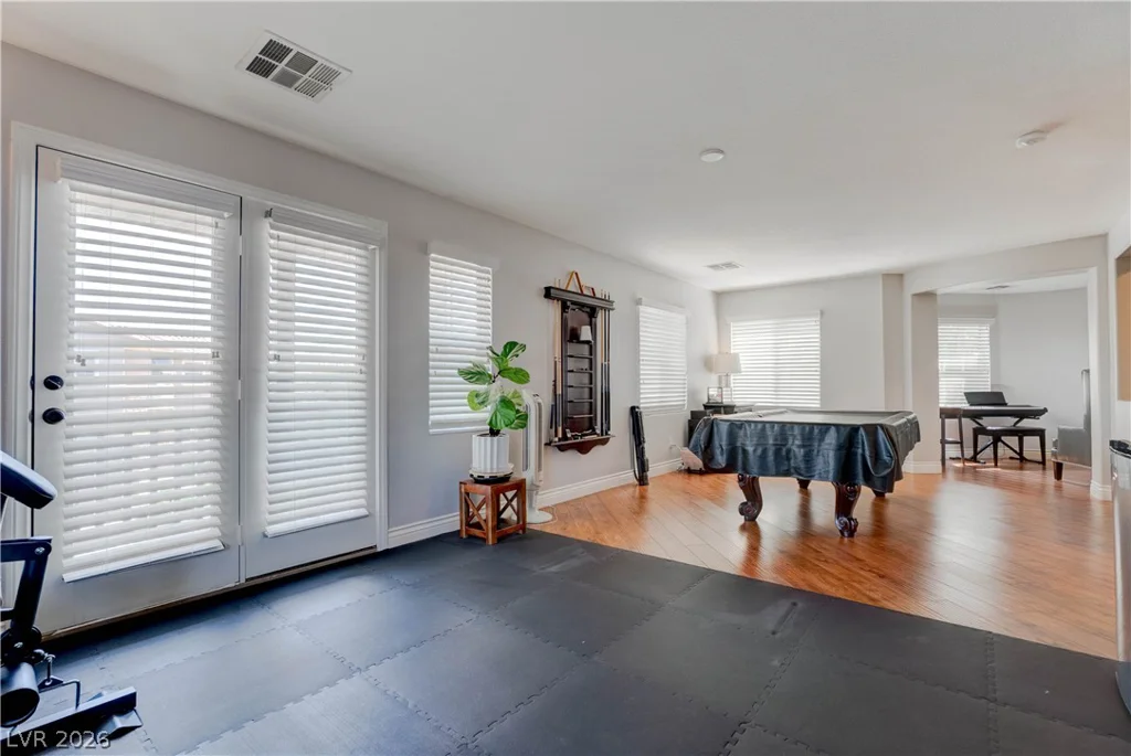 8584 Myrtle Flag, Las Vegas, NV 89178