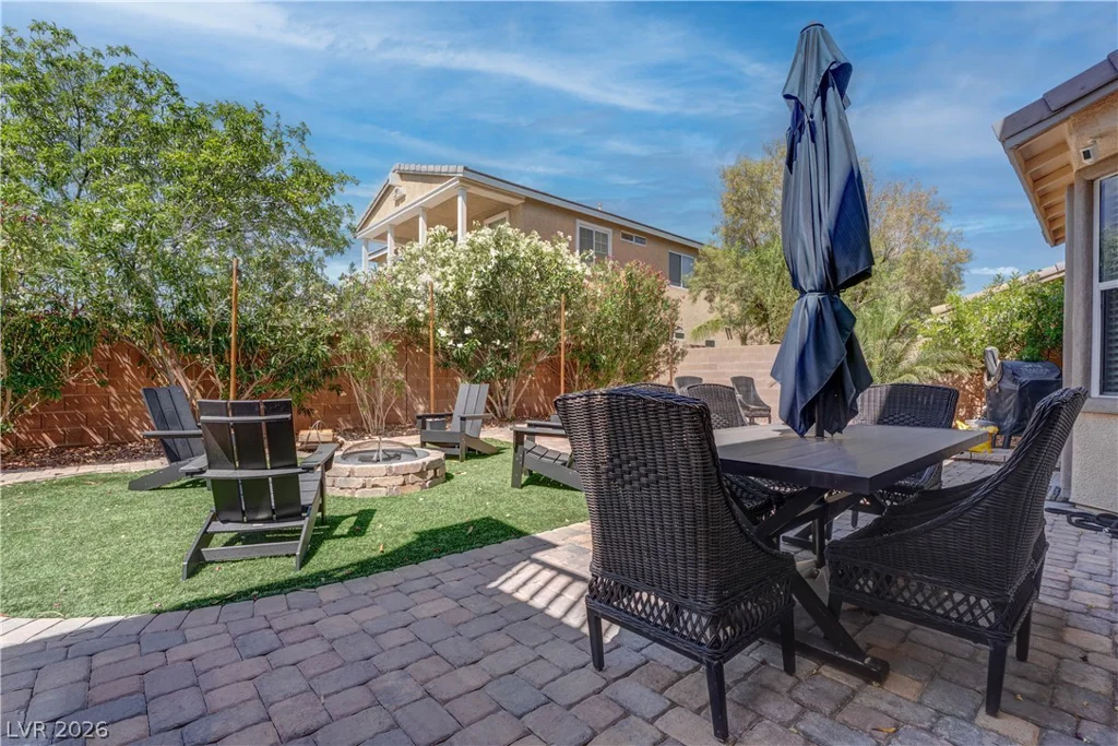 8584 Myrtle Flag, Las Vegas, NV 89178