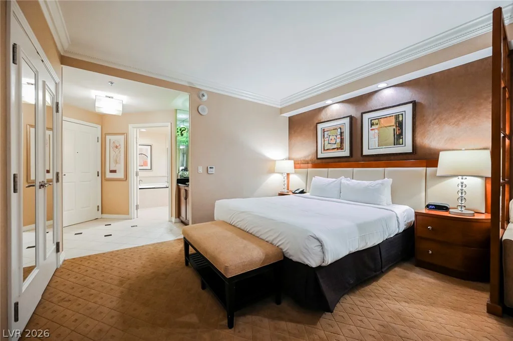 125 HARMON, Las Vegas, NV 89109