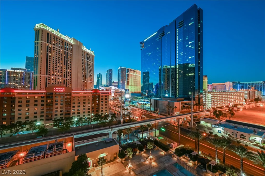 125 HARMON, Las Vegas, NV 89109
