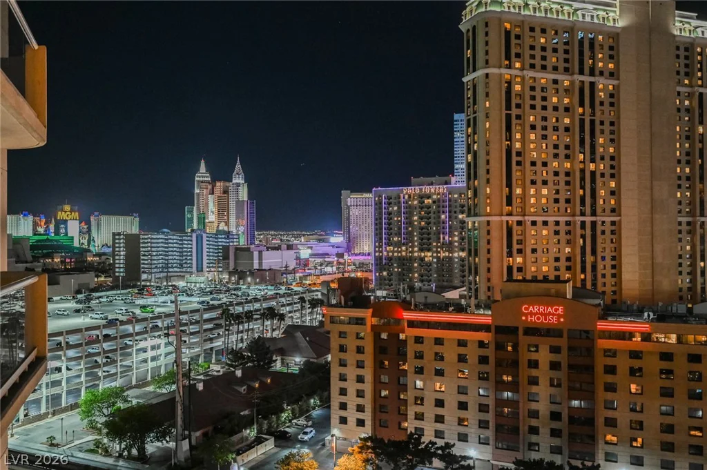 125 HARMON, Las Vegas, NV 89109