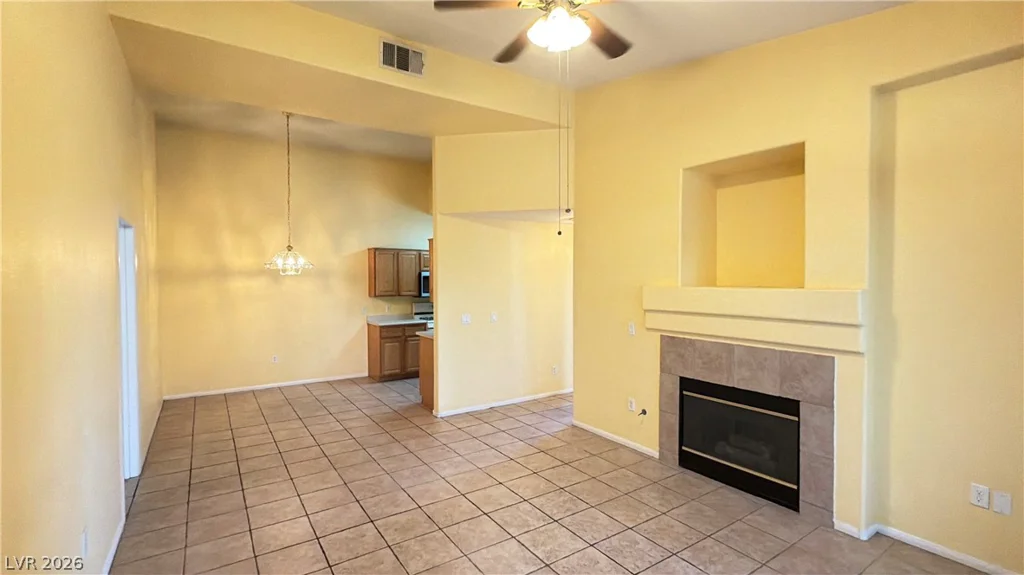 700 Carnegie, Henderson, NV 89052