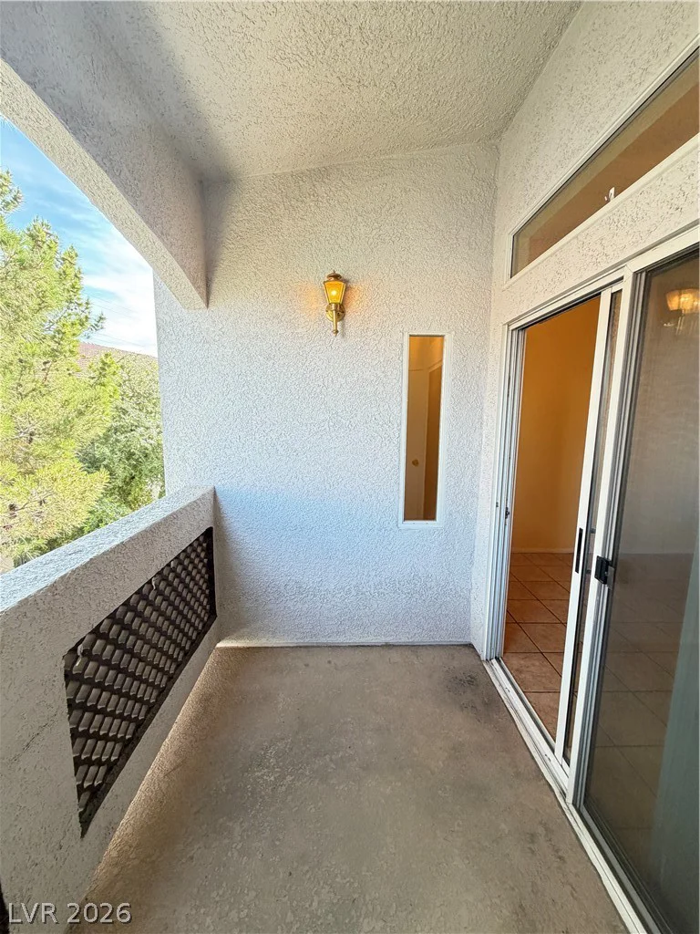 700 Carnegie, Henderson, NV 89052
