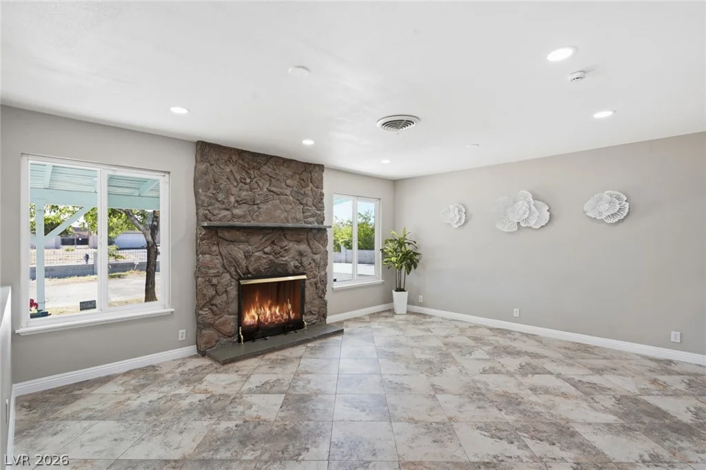 7989 Red Barn, Las Vegas, NV 89123