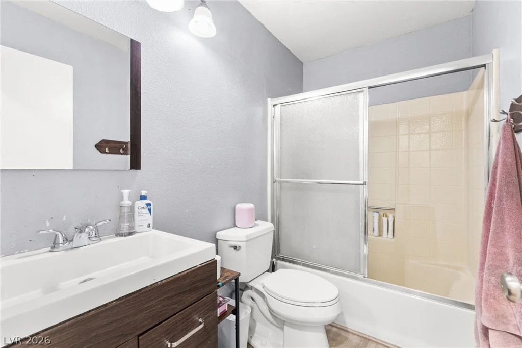 7600 Sea Cliff, Las Vegas, NV 89128
