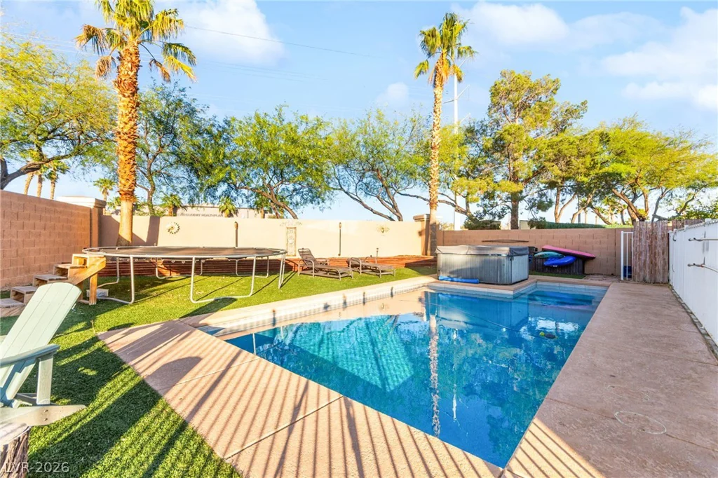 7600 Sea Cliff, Las Vegas, NV 89128
