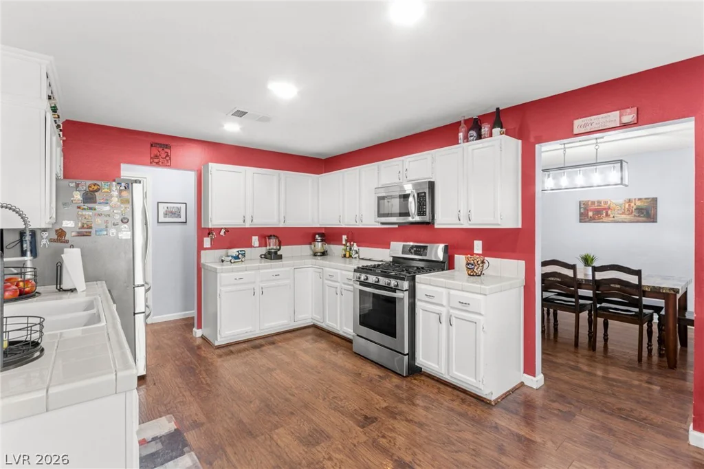 7600 Sea Cliff, Las Vegas, NV 89128
