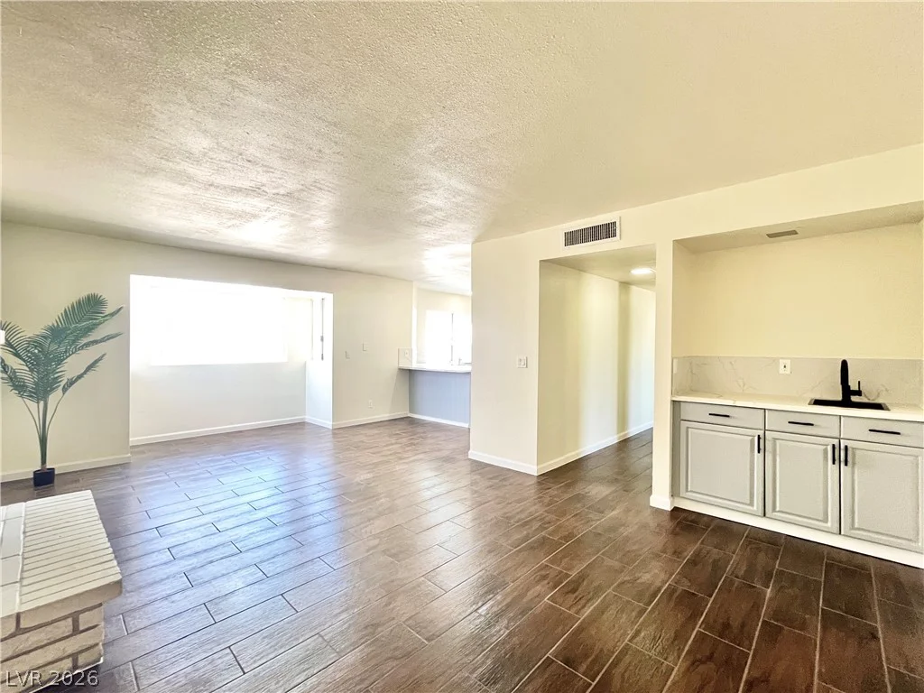 1121 Fuente, Boulder City, NV 89005