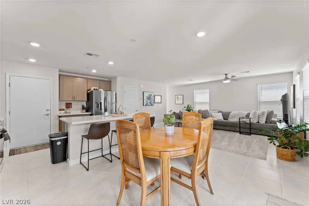330 Bay Village, Henderson, NV 89011