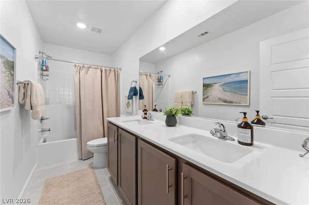330 Bay Village, Henderson, NV 89011