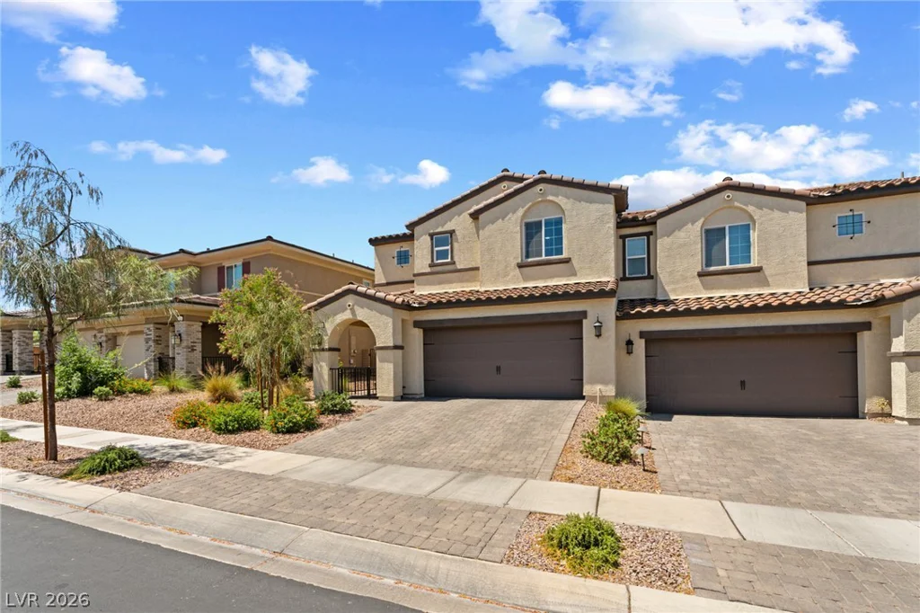 330 Bay Village, Henderson, NV 89011