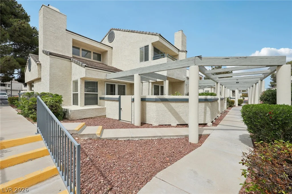 8913 Antioch, Las Vegas, NV 89117