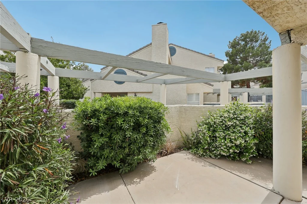 8913 Antioch, Las Vegas, NV 89117