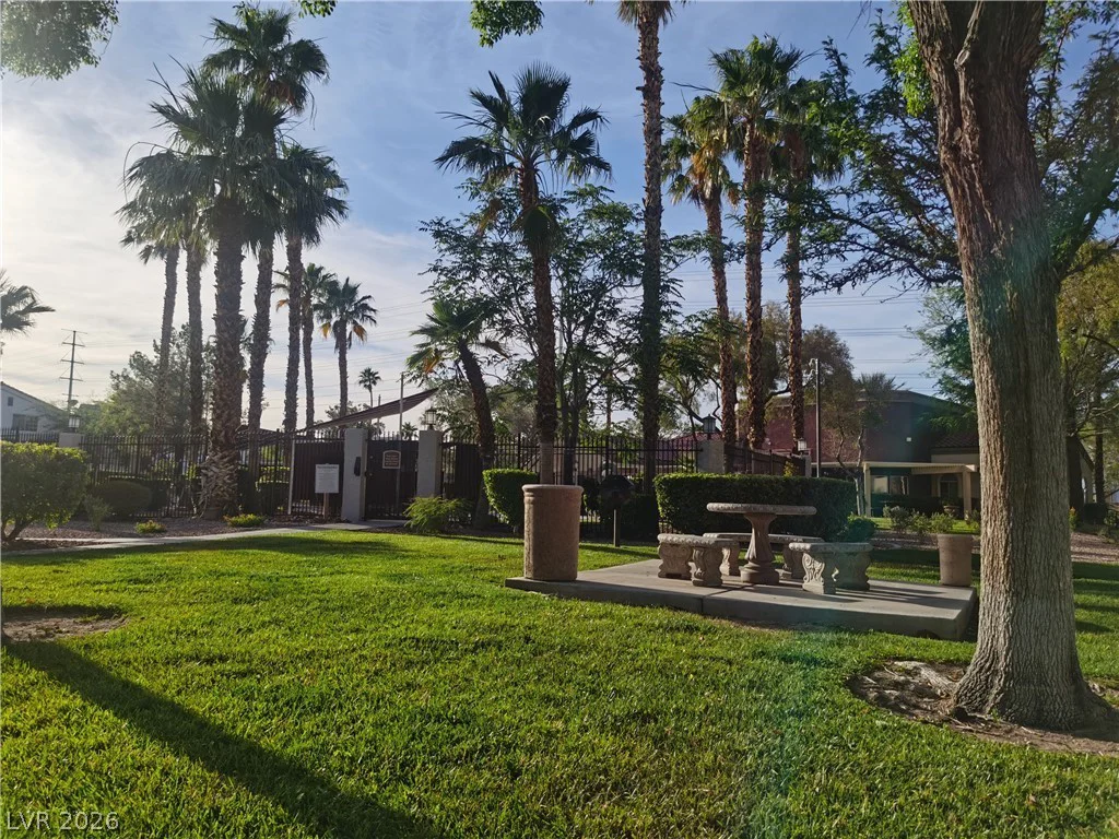 7885 Flamingo, Las Vegas, NV 89147