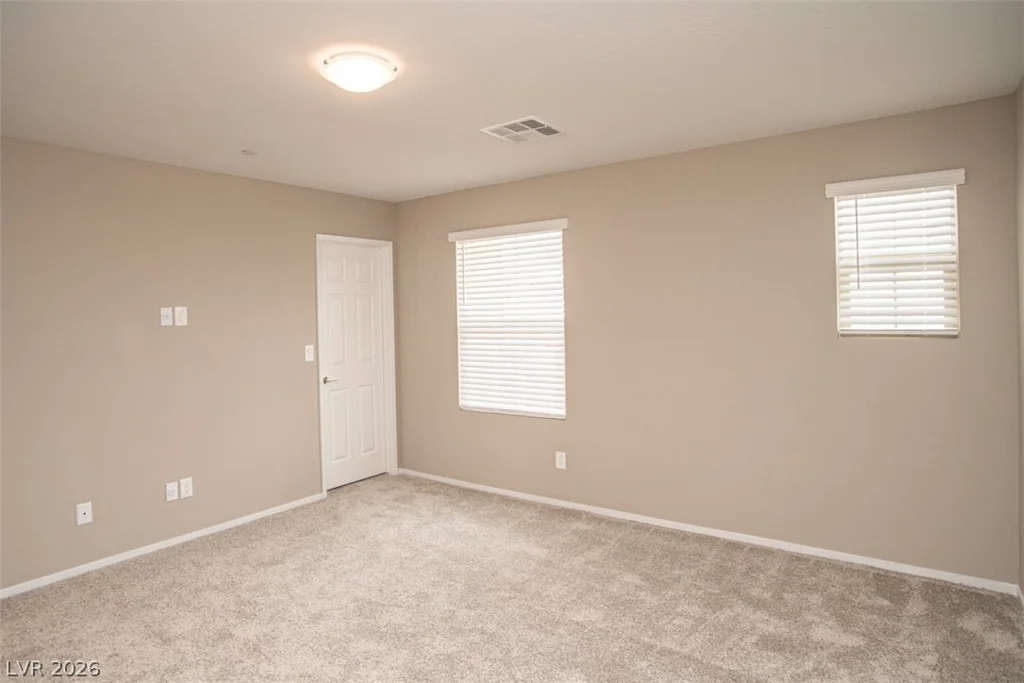 9 Alamere Falls, Las Vegas, NV 89138