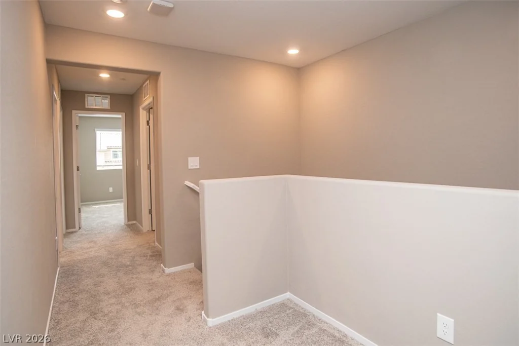 9 Alamere Falls, Las Vegas, NV 89138