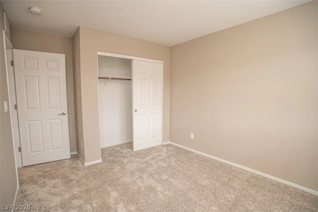 9 Alamere Falls, Las Vegas, NV 89138