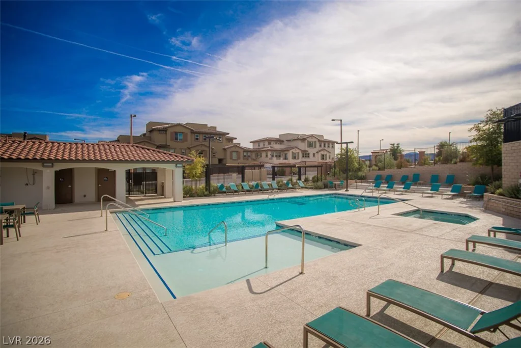 9 Alamere Falls, Las Vegas, NV 89138