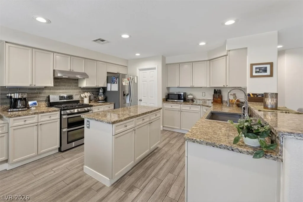 969 Pleasing Plateau, Henderson, NV 89002