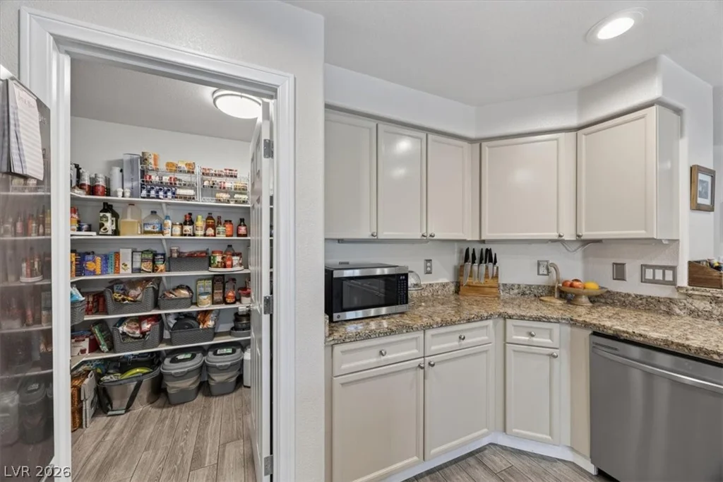969 Pleasing Plateau, Henderson, NV 89002
