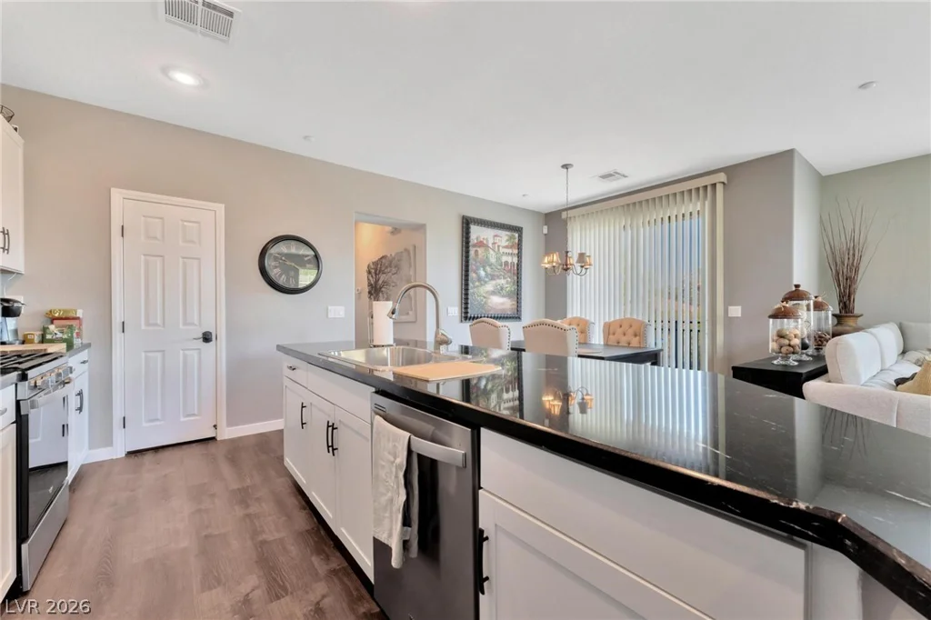 495 Dorchester Bend, North Las Vegas, NV 89032