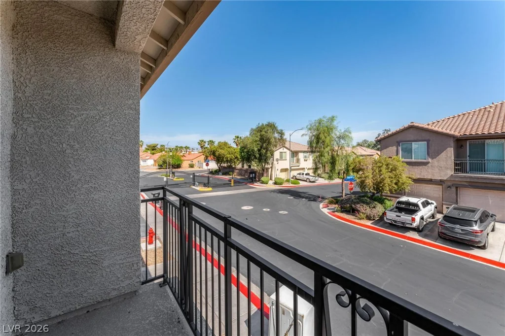 495 Dorchester Bend, North Las Vegas, NV 89032