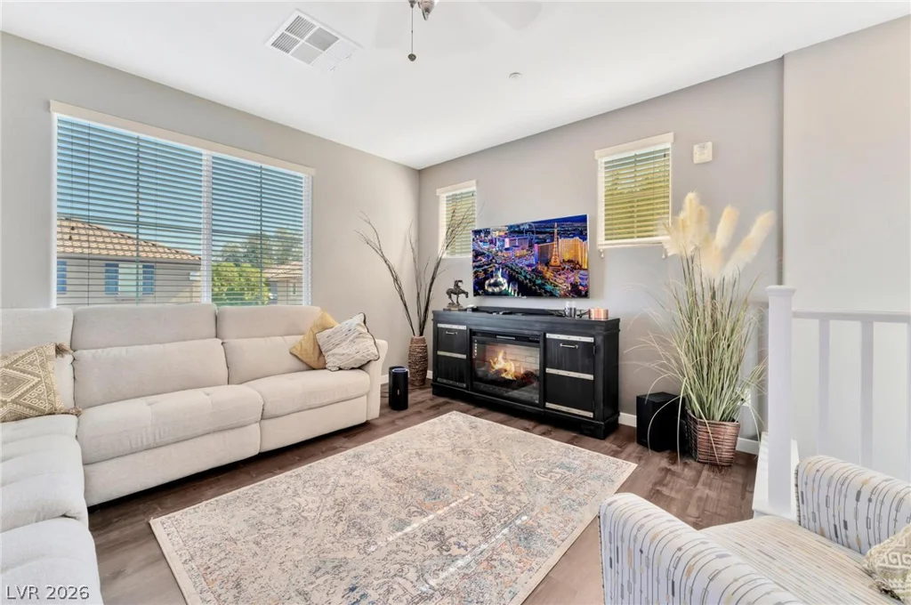 495 Dorchester Bend, North Las Vegas, NV 89032