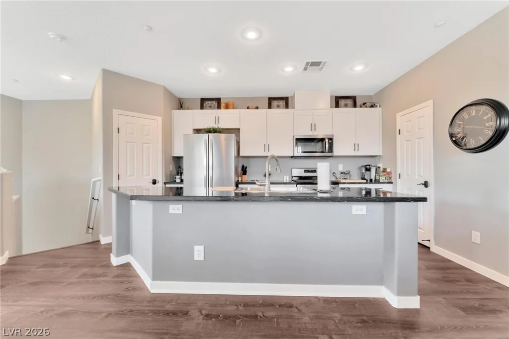 495 Dorchester Bend, North Las Vegas, NV 89032