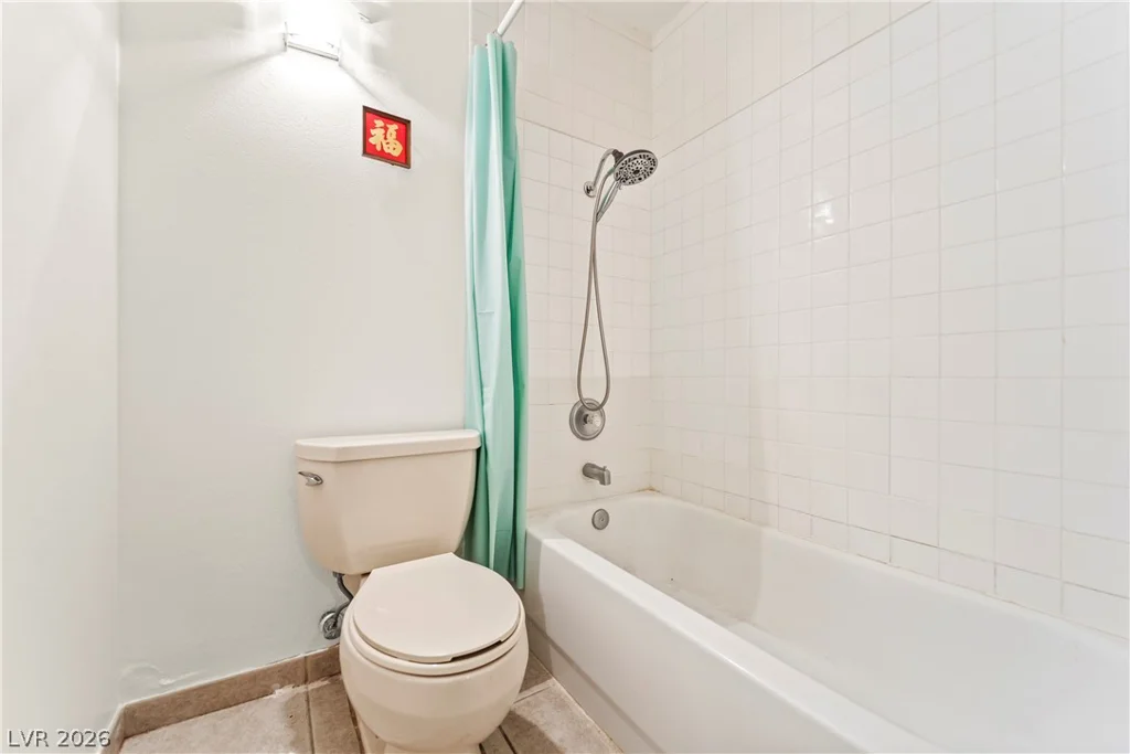 750 Royal Crest, Las Vegas, NV 89169