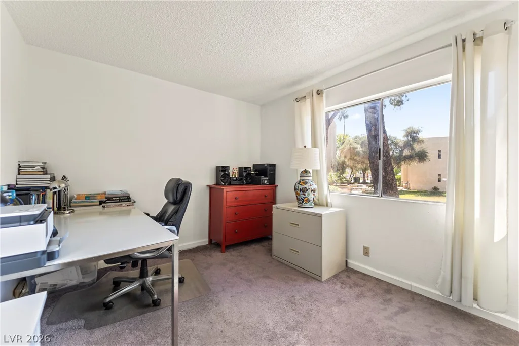 750 Royal Crest, Las Vegas, NV 89169