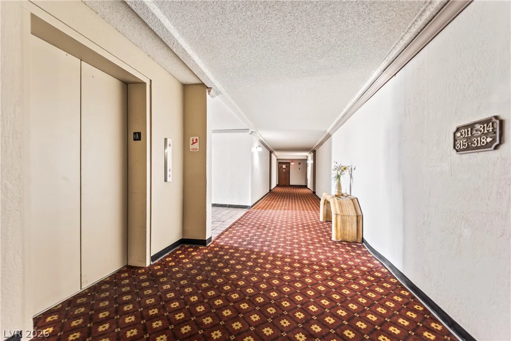 750 Royal Crest, Las Vegas, NV 89169