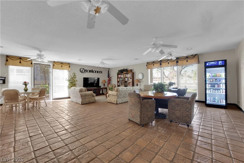 750 Royal Crest, Las Vegas, NV 89169