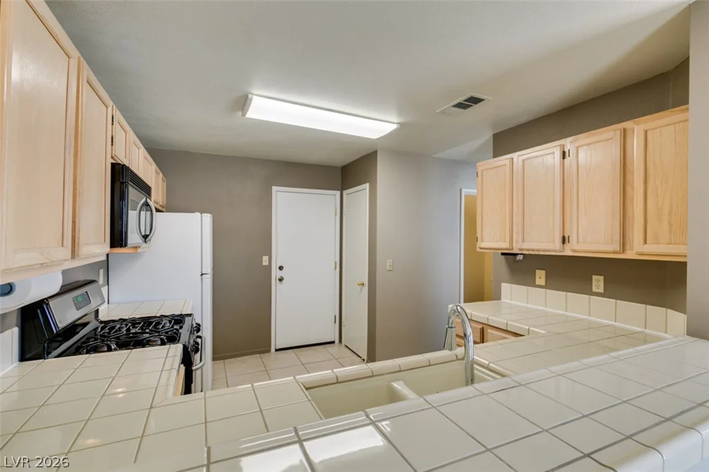 3317 Sonterra, Las Vegas, NV 89117
