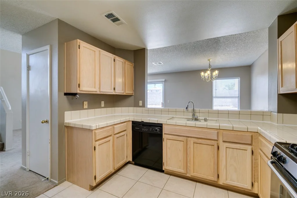 3317 Sonterra, Las Vegas, NV 89117