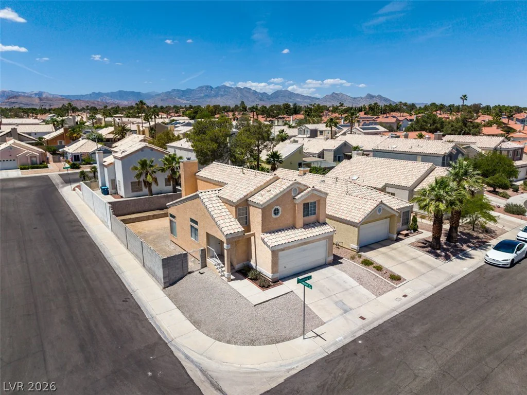 3317 Sonterra, Las Vegas, NV 89117
