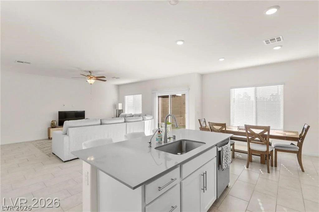 4127 Agama, North Las Vegas, NV 89032