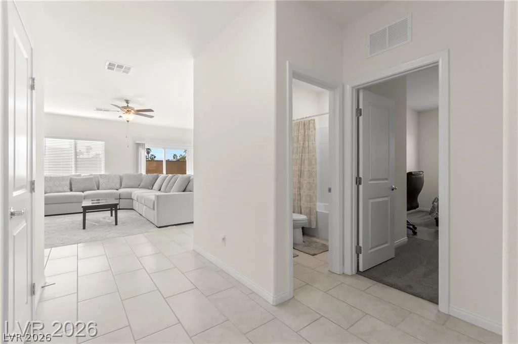 4127 Agama, North Las Vegas, NV 89032