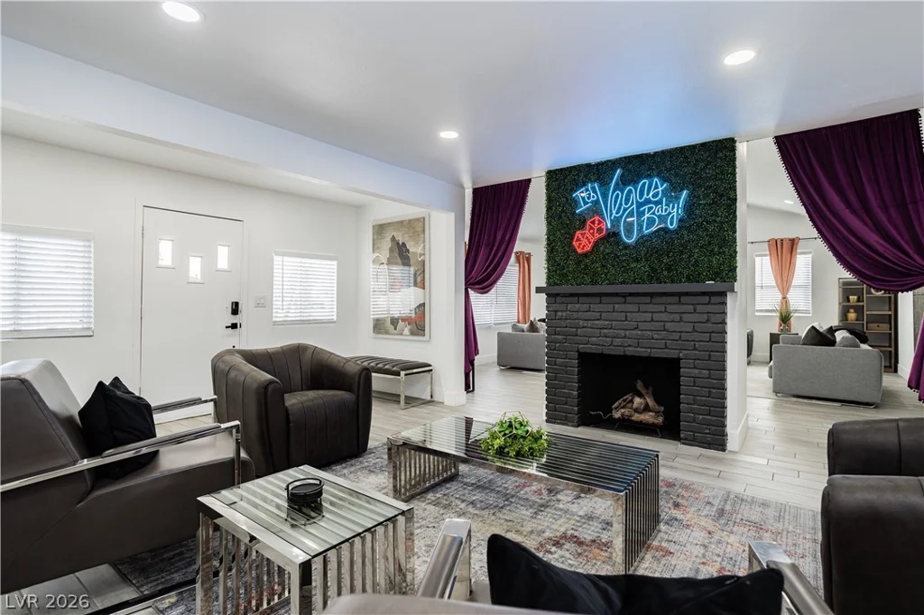 1913 Birch, Las Vegas, NV 89102