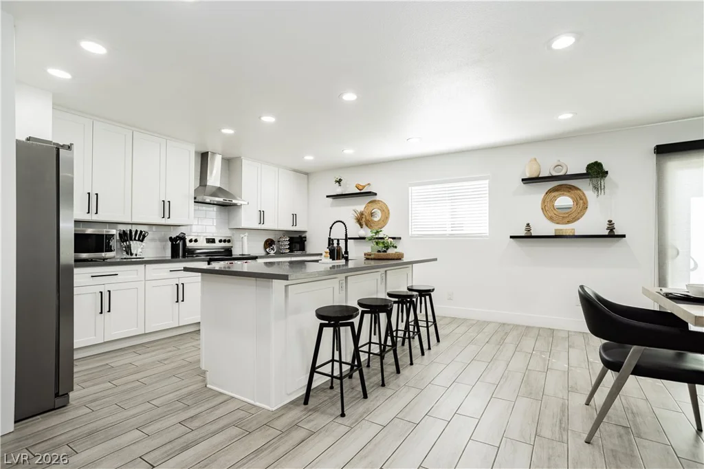1913 Birch, Las Vegas, NV 89102