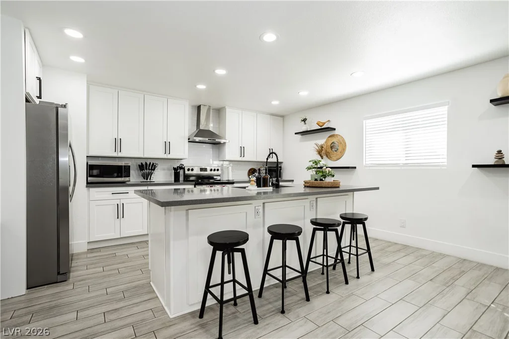 1913 Birch, Las Vegas, NV 89102