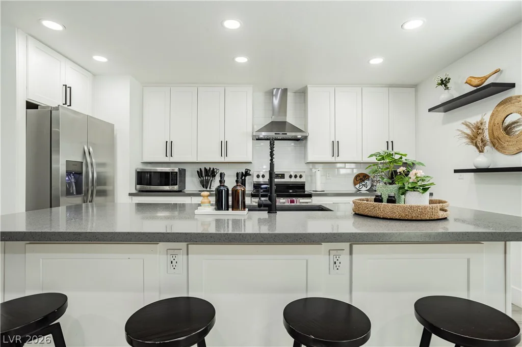 1913 Birch, Las Vegas, NV 89102