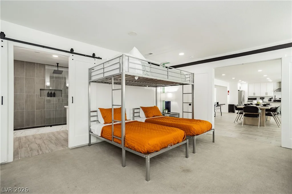 1913 Birch, Las Vegas, NV 89102